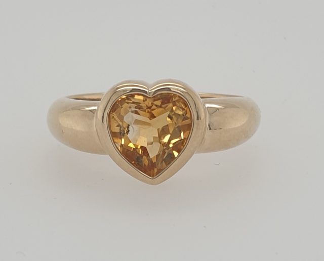 14 karaat geelgouden ring met een hartvormige licht gele citrien, occasion #28886 - Afbeelding 4