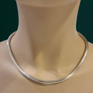 Zilveren collier met slangen schakel - Occasion #28865