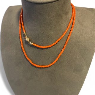 Lange kralencollier van bloedkoraal - occasion #29261