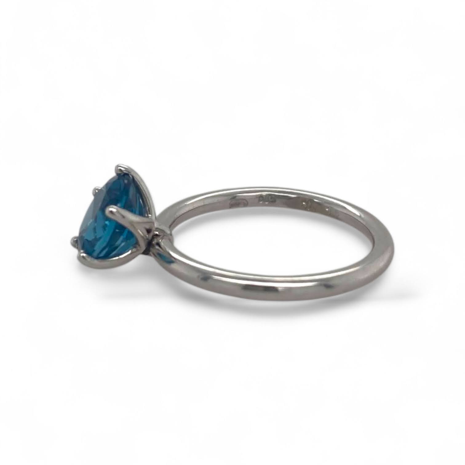 Witgouden tuimel penta ring met London Blue topaas -14k #25380 - Afbeelding 2