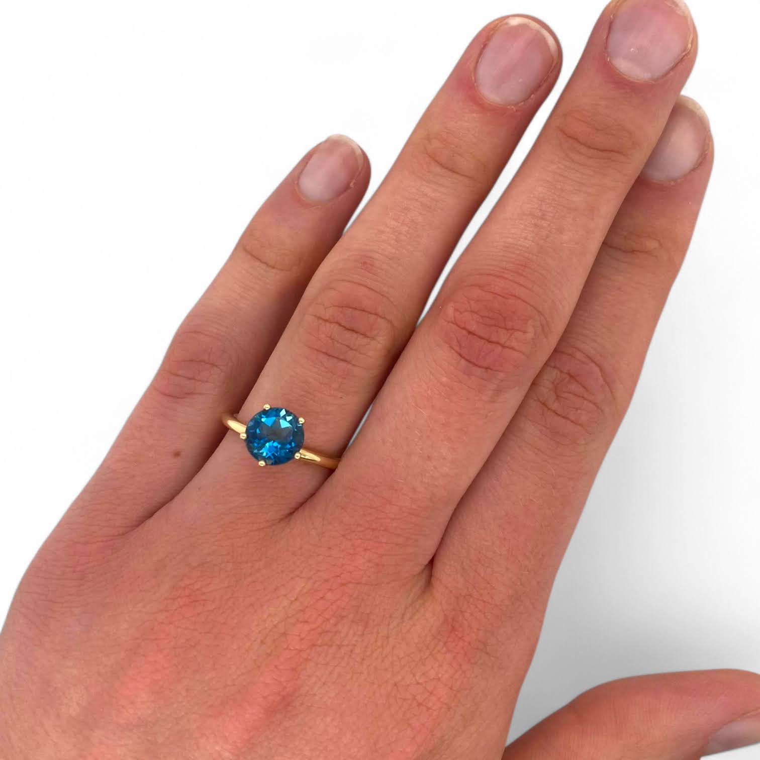 Geelgouden tuimel penta ring met london blue topaas -14k - eigen atelier #25577 - Afbeelding 3
